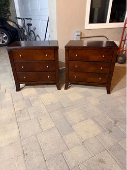 Wooden 3 Drawer Night Stand Set