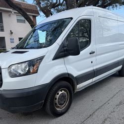2019 Ford Transit