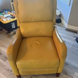 Reclining leather Lounge Chairs