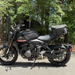 2024 Triumph Trident