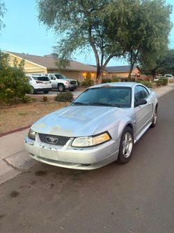 2004 Ford Mustang