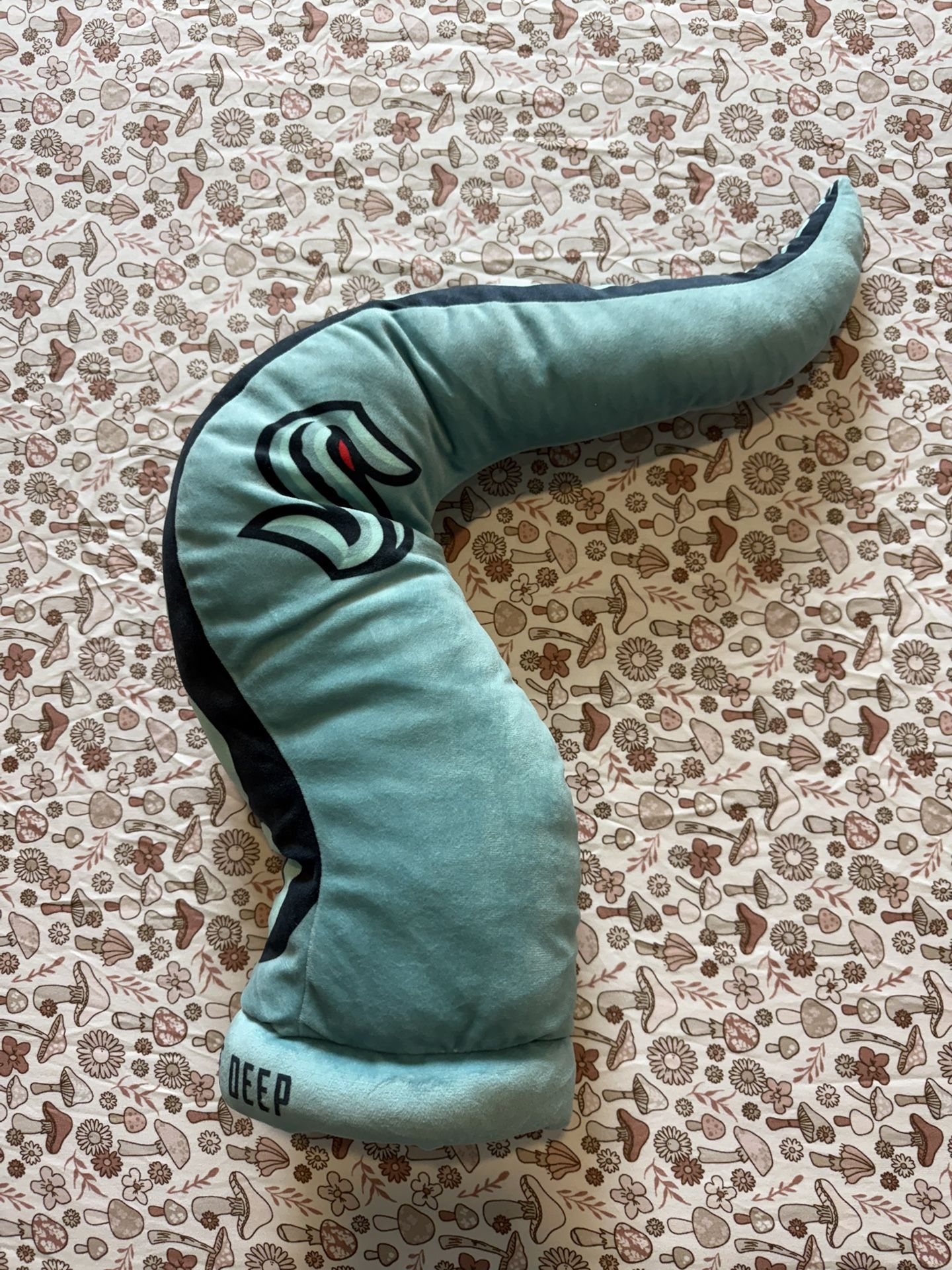 SEATTLE KRAKEN FAN FINGER TENTACLE PLUSHIE