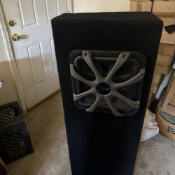 Subwoofer Kicker L7 12in  W/ Ported Box 