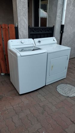 Washer and gas dryer