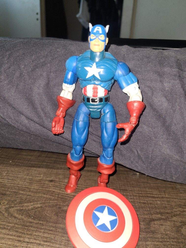 Captain America Marvel Hero Fig