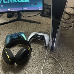 Ps5 (2 Controllers And Headset Included)