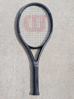 Wilson H2 Tennis Racket - 110 sq in / 8.4 oz