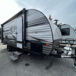 2021 Forest River Evo Trailer/Camper 22ft.