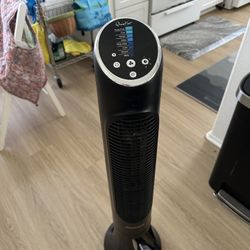 Poway Pickup-Honeywell Fan With Remote