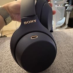 Sony WH1000-XM4