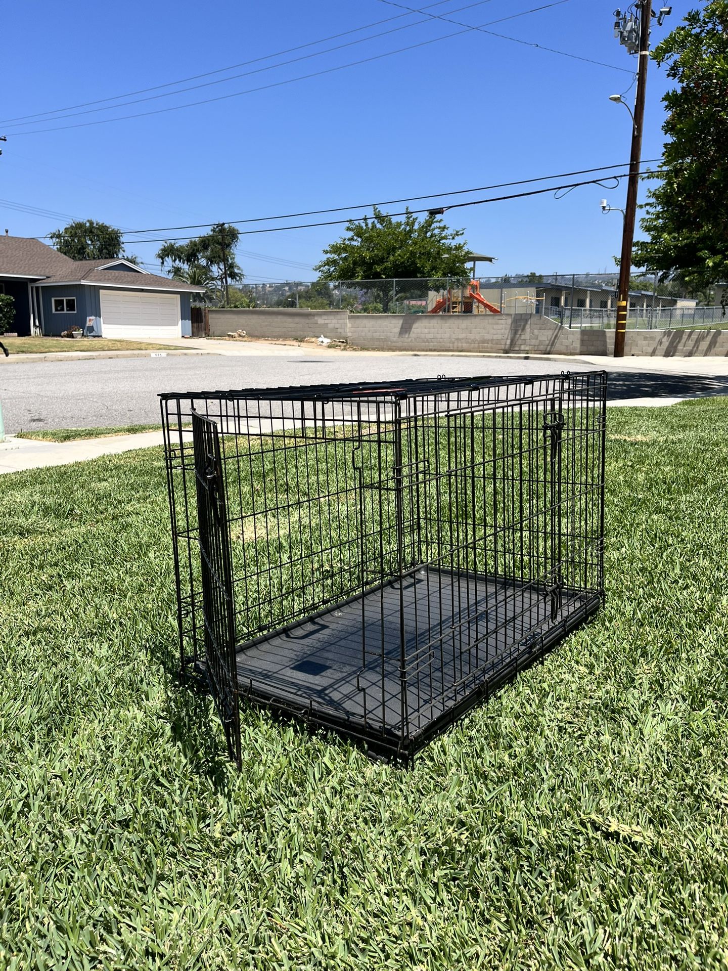 Medium Dog Crate