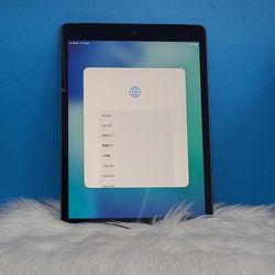 Apple IPad 8th Gen 10.2 - 90 Days Warranty - Best Deal In Town