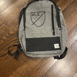Brand new Merchant & Craft backpack 17 inches
