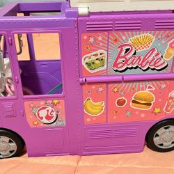 Food Truck. Barbie 