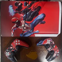 PlayStation 5 slim Console W/ 2nd controller