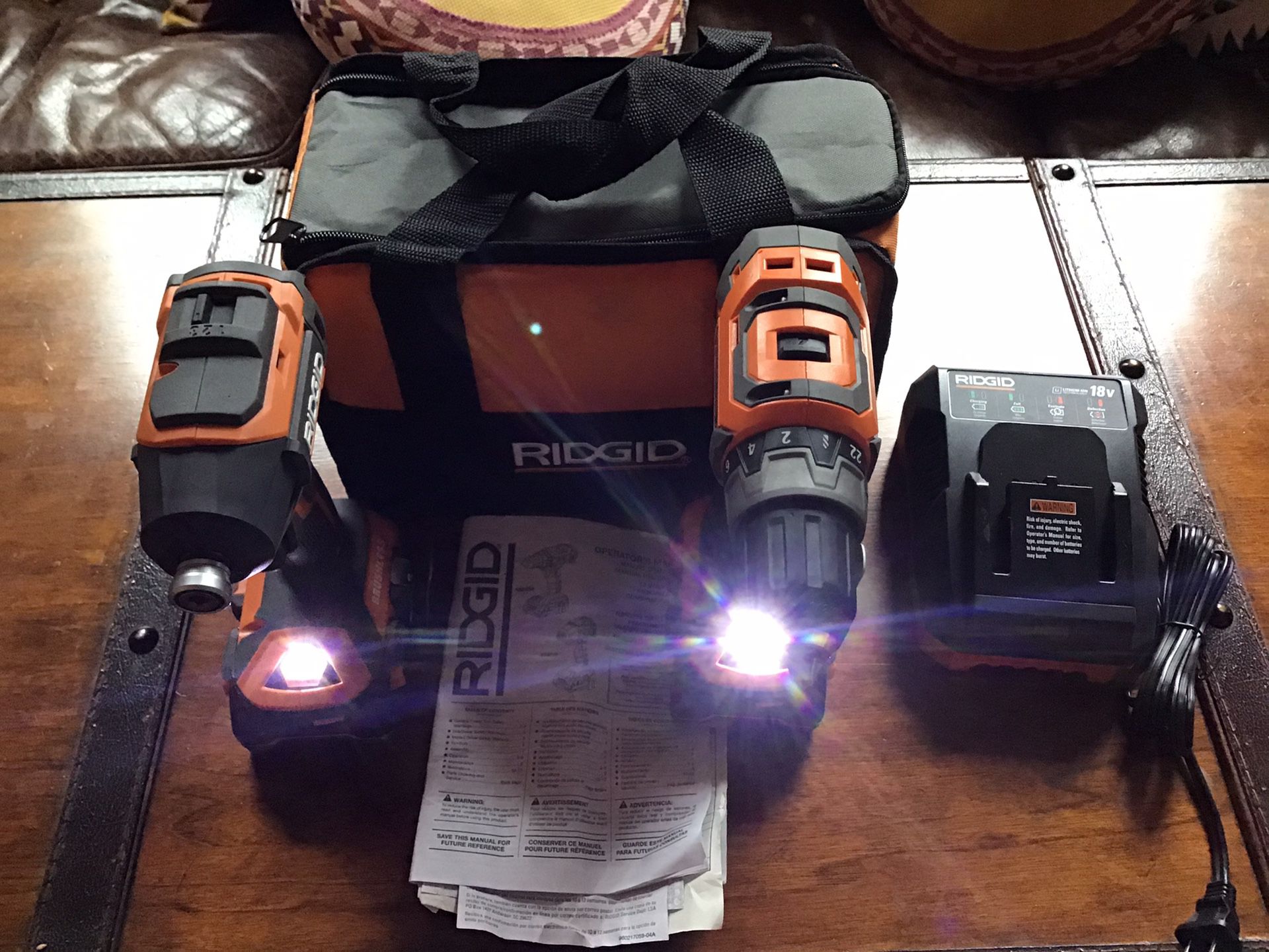 ‼️RIDGID GEN 5 X BRUSHLESS DRILL / DRIVER IMPACT COMBO KIT WITH 2 BATTERIES 🔋 🔋 AND CHARGER 🔌