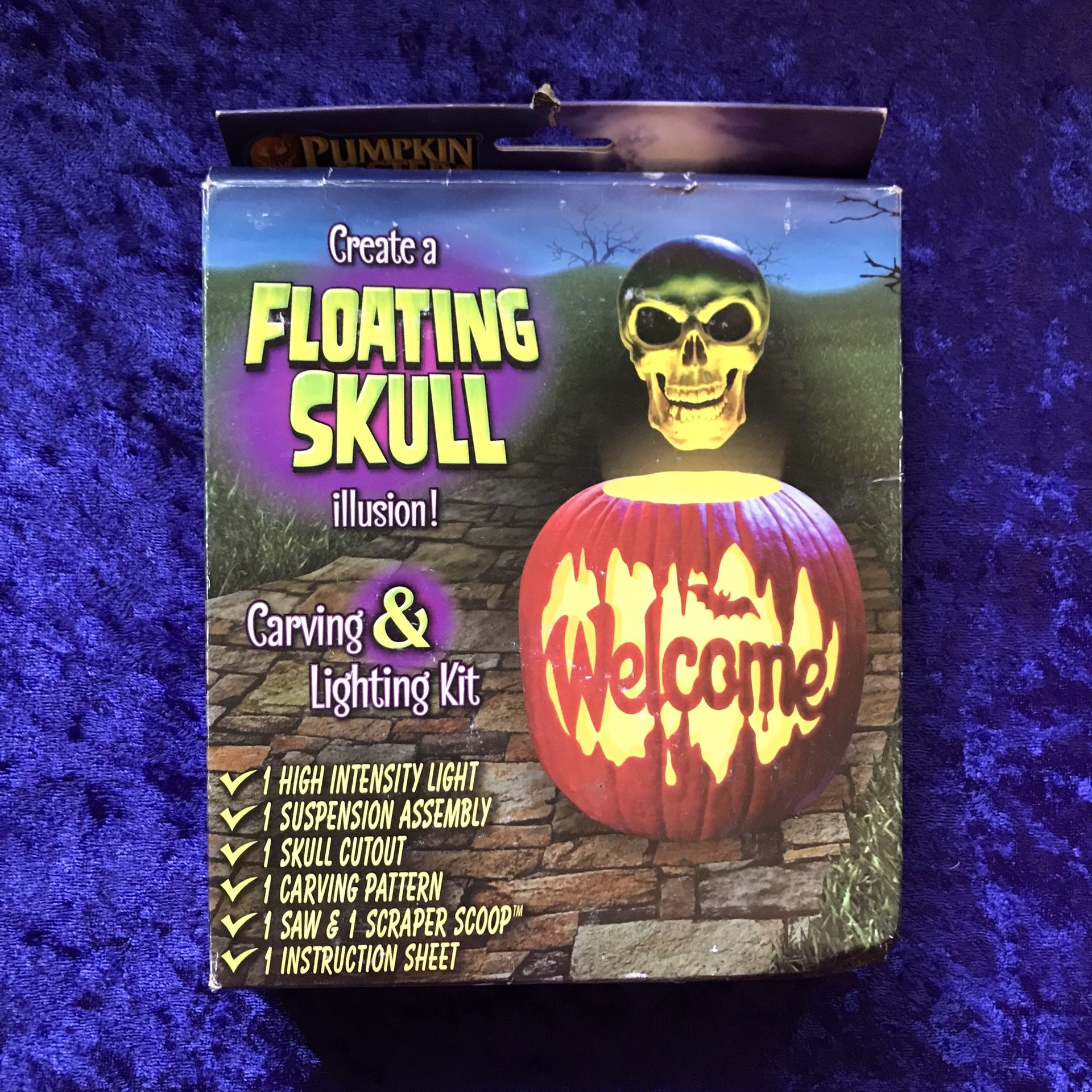 Floating Skull Illusion