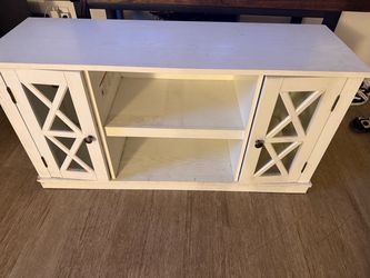 Tv shelf