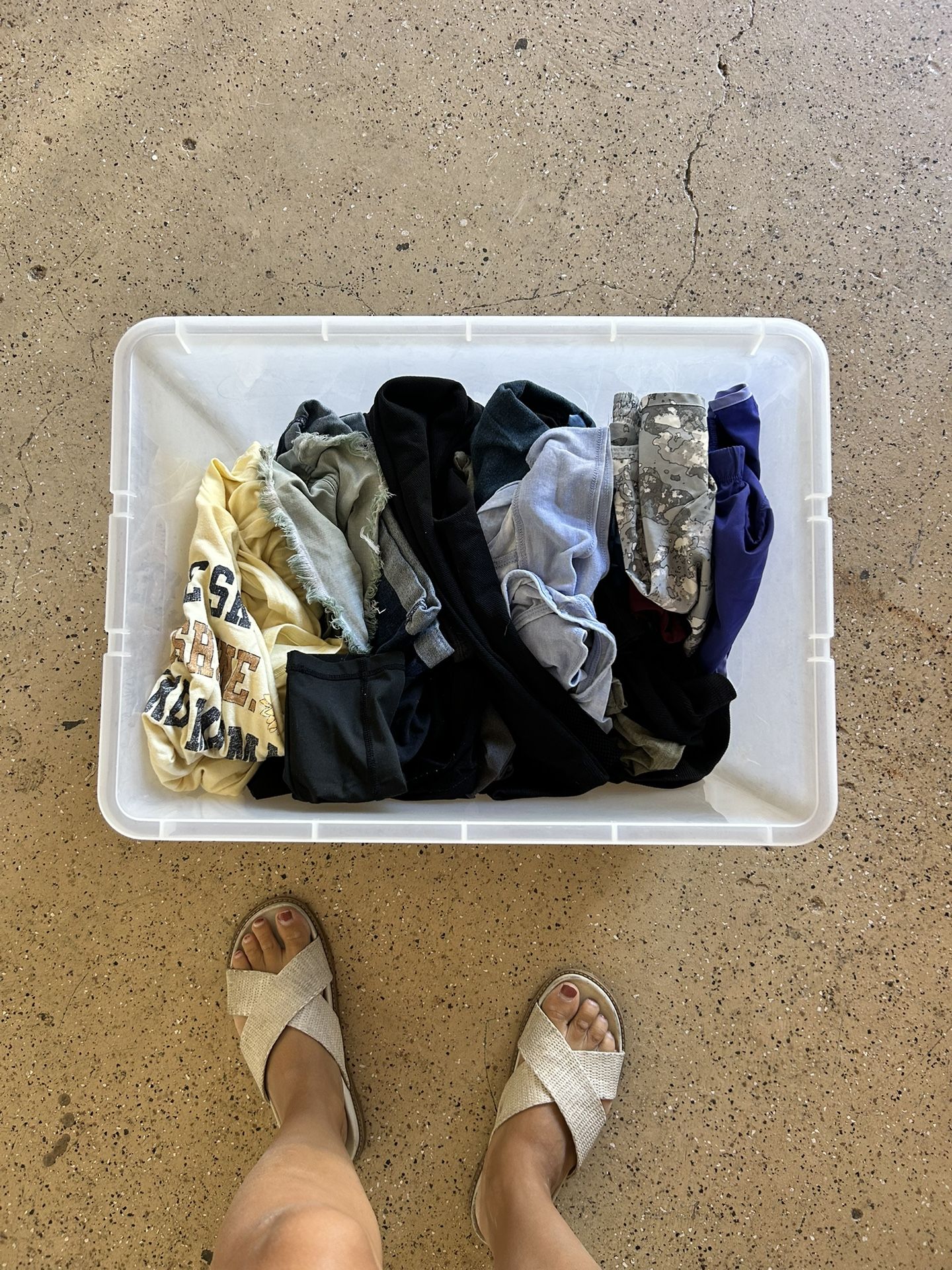 Maternity Clothes (small)