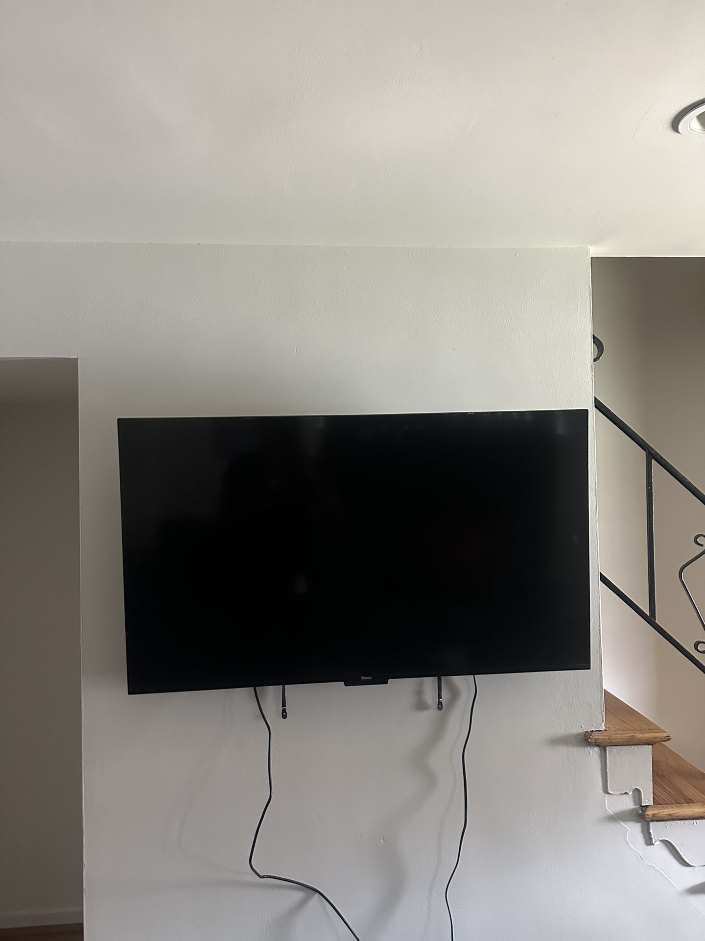 55-inch Roku Smart Tv