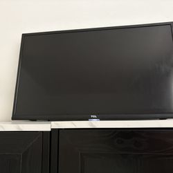 TCL 32” TV