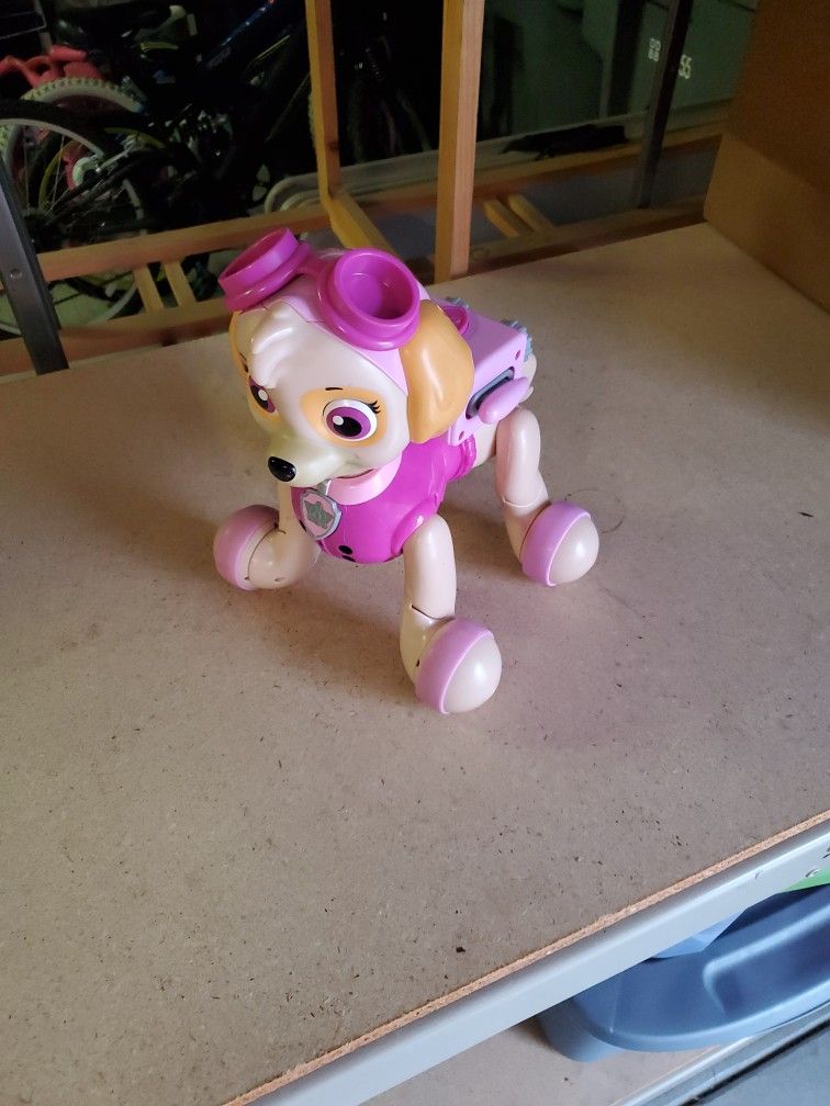 Zoomer, Skye Canine Interactive Electronic Toy