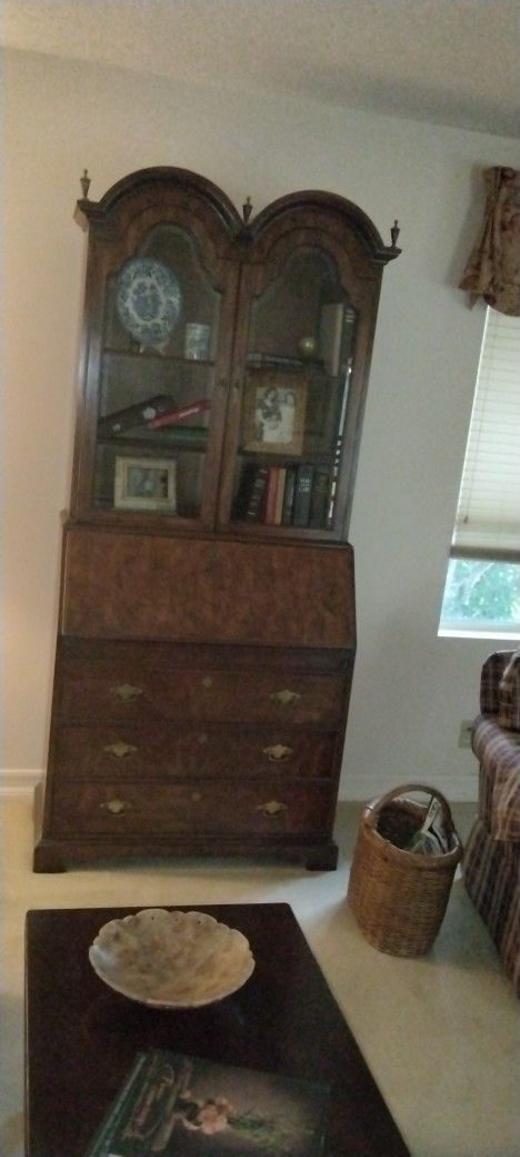 Glass Cabinet