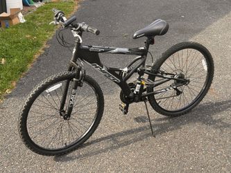 LIKE NEW hyper mtb gray 26 in