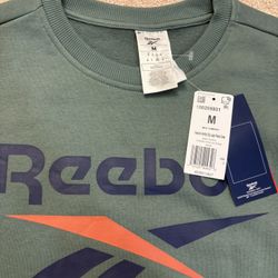 New Men’s Medium Reebok Sweatshirt 