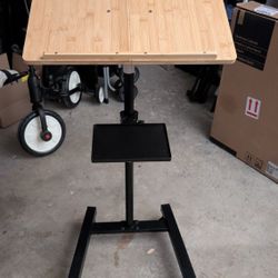 Standing Desk (Lightweight, Adjustable)