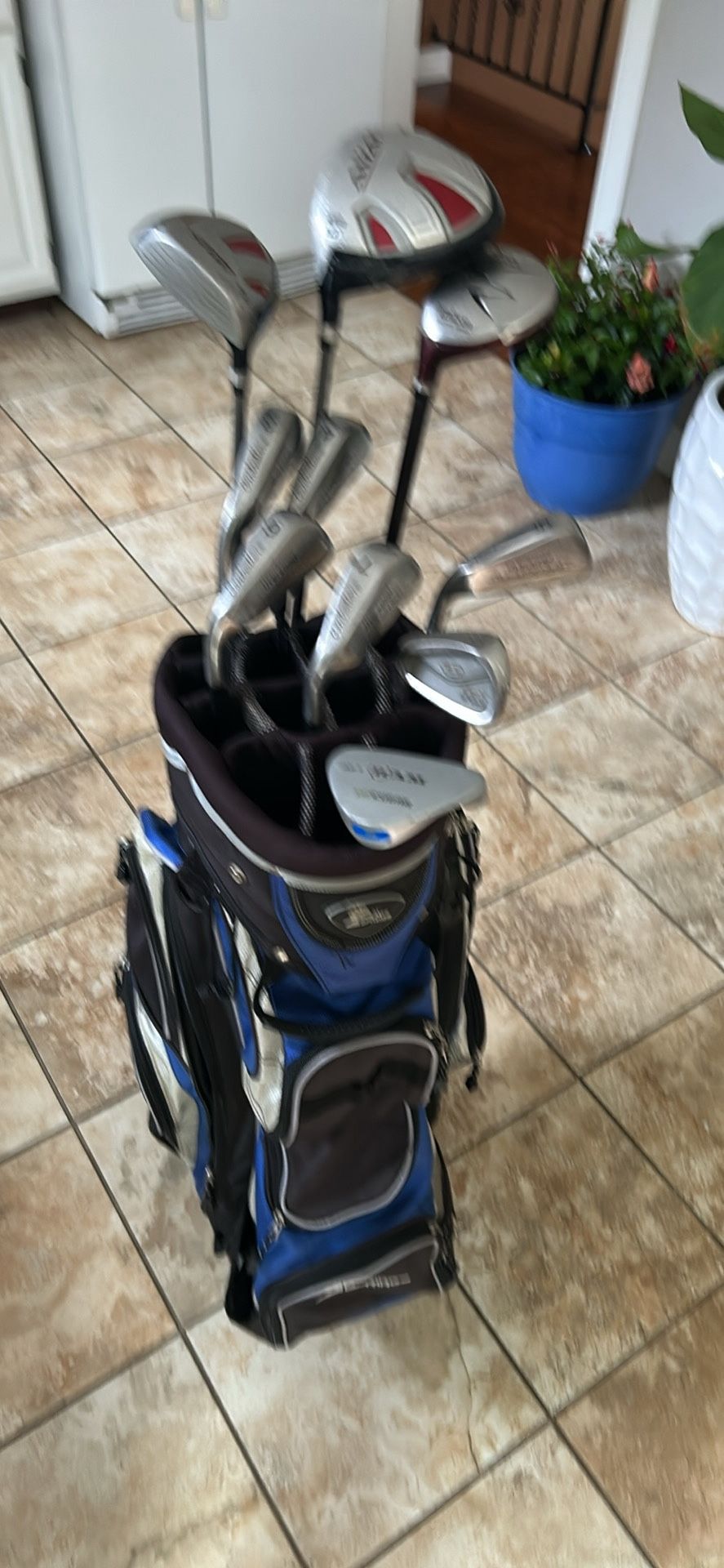 Ladies Left Handed Golf Bag Set
