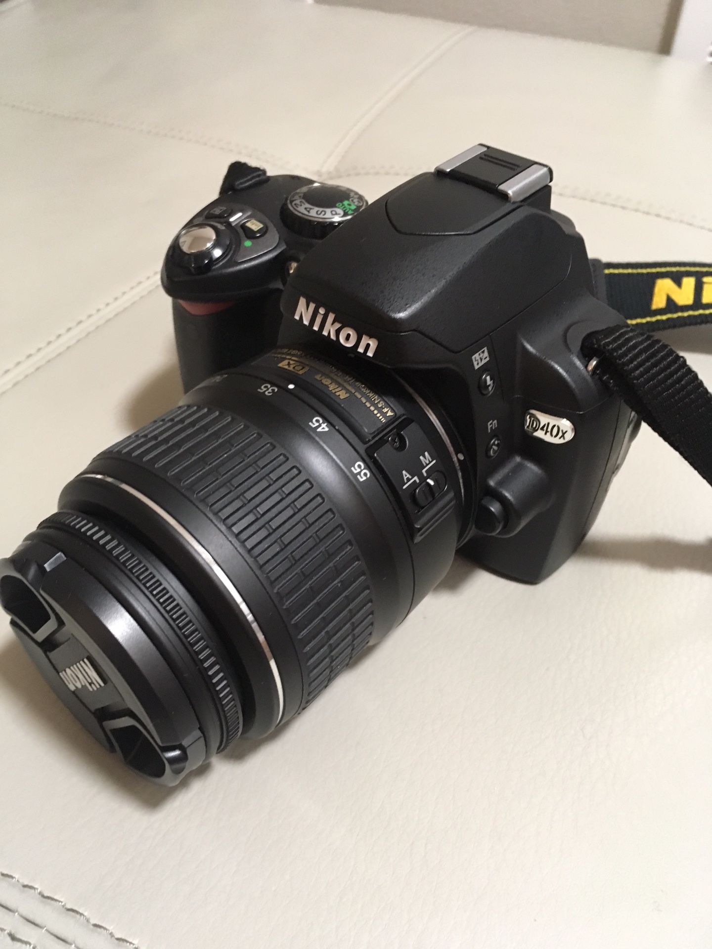 Nikon D40x camera