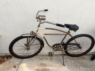 Vintage beach cruiser