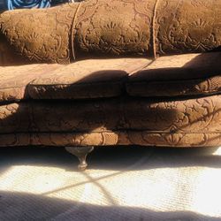 Antique  Queen Ann Style  Sofa Excellent  Condition  76 inch  Long 