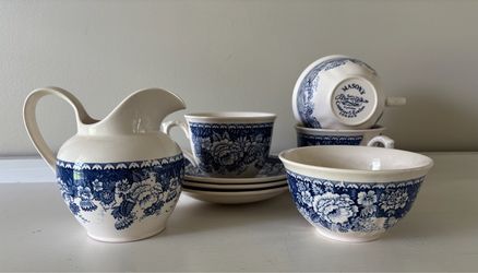 Mason's England Blue & White Floral Ceramic Cup & Saucer Set, Round