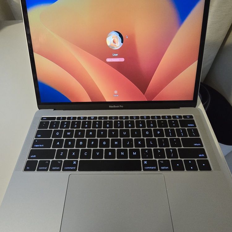 Macbook Pro 13 Inch 2017