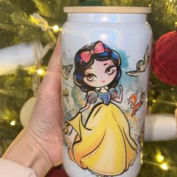 Snow White Glass Cup
