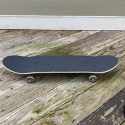 Zoo York Skateboard 8 x 31.5