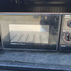 Samsung 700 watt microwave oven
