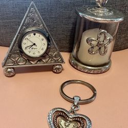 Brighton Collectibles Clock T Light And Keychain 