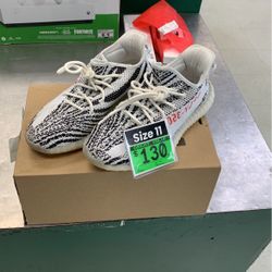 Adidas Yeezy Boost 350 V2 Zebra Size 11