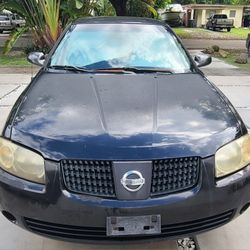 Nissan SENTRA 1.8 S Sedan 4D