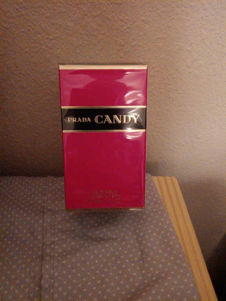 Prada Candy Perfume