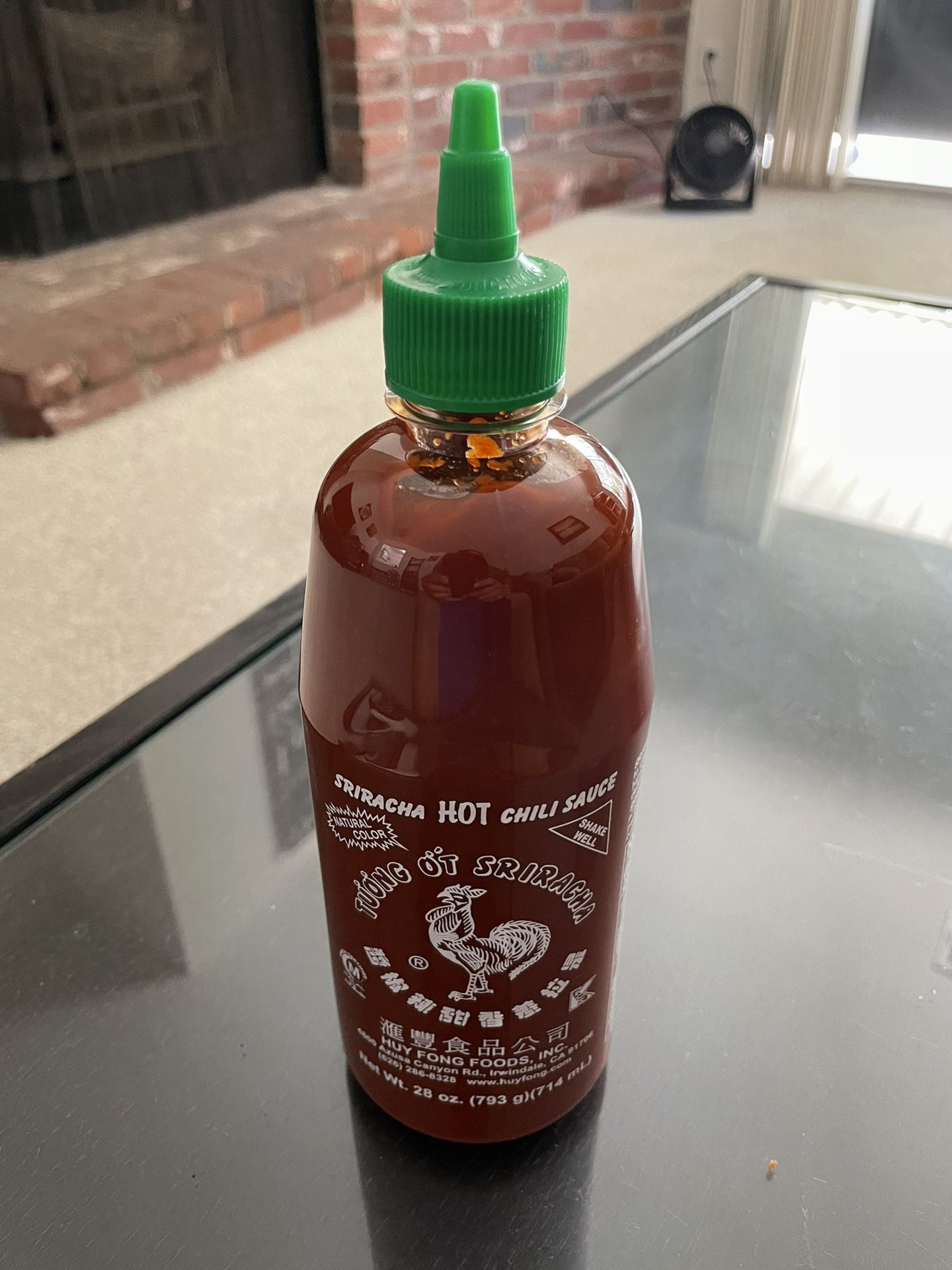 Sriracha Hot Chili Sauce