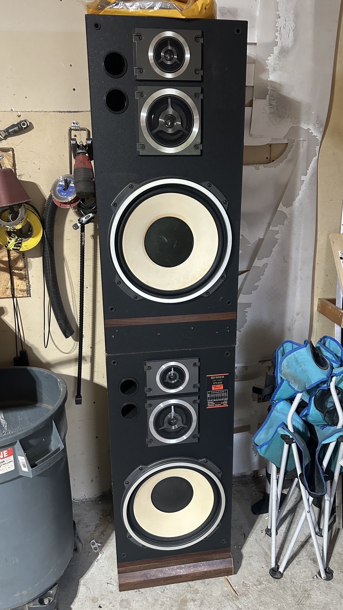 Fisher Speakers