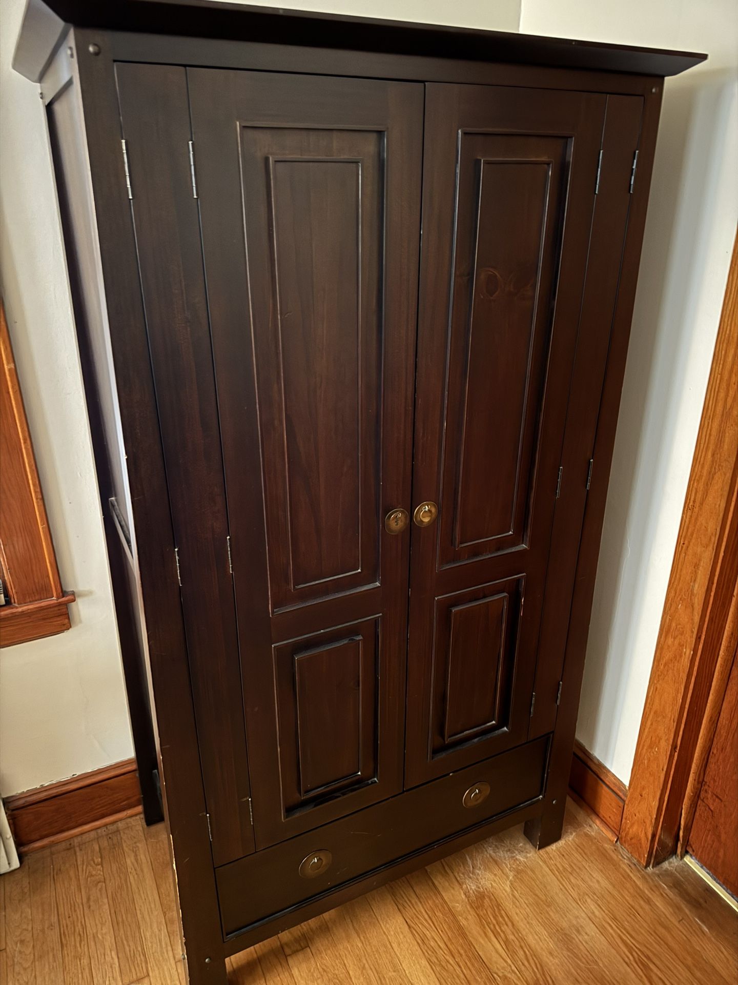 Armoire