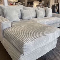 Brand New Comfy Plush Corduroy Lined Sectional Set 
