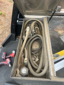 90 gallon diesel tank with gravity fill with diesel pump