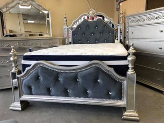 BRAND NEW COMPLETE BEDROOM SET