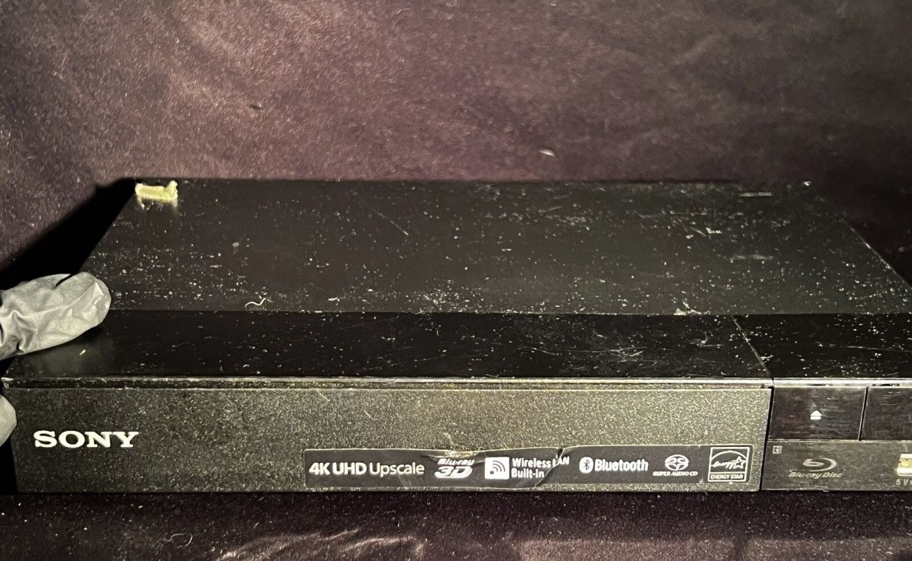 This is non-working. FOR PARTS ONLY!   Looking for a powerful and versatile Blu-ray player? Look no further than this Sony BDP-S6700 model! With the a